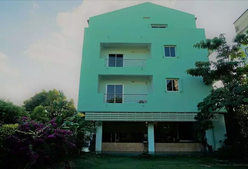 هتل Smile Mansion