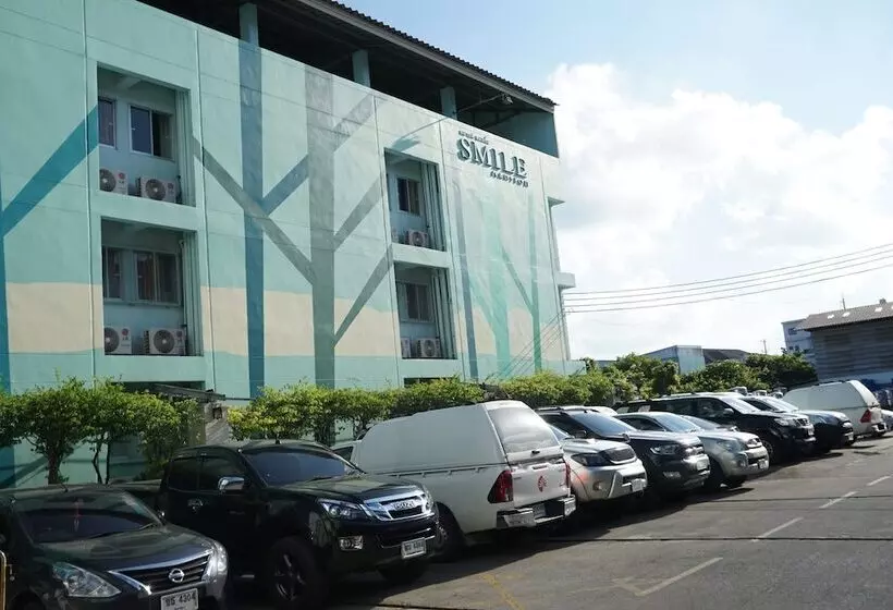 هتل Smile Mansion