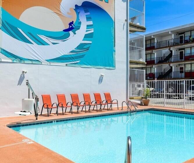 בית מלון כפרי Surf Inn Suites