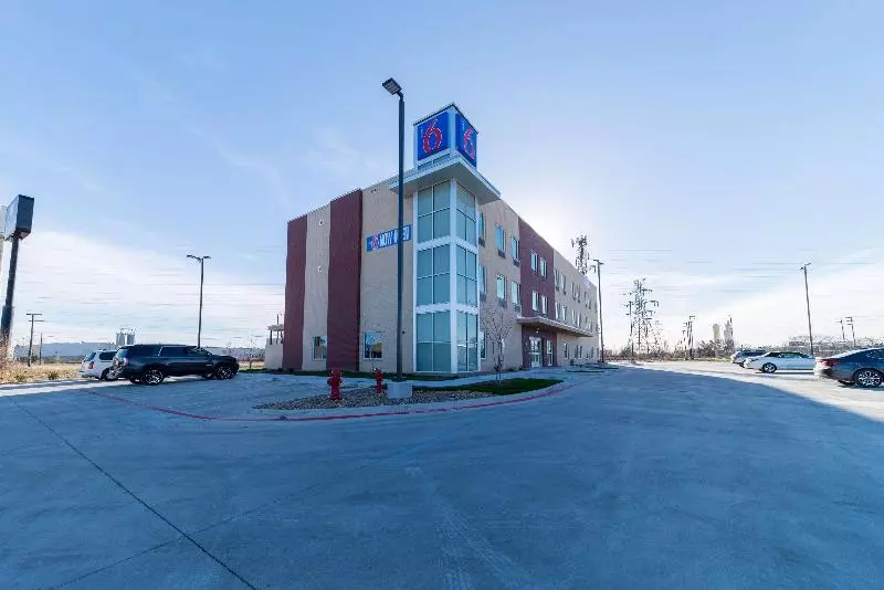 Motel 6 Fort Worth, Tx  North  Saginaw