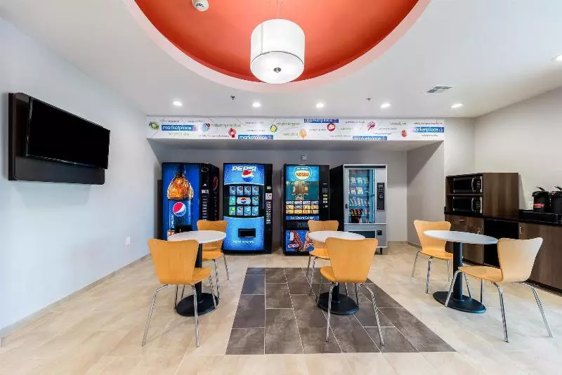 Motel 6 Fort Worth, Tx  North  Saginaw