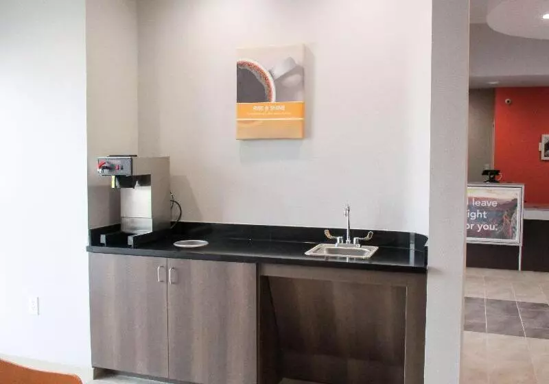 Motel 6 Fort Worth, Tx  North  Saginaw