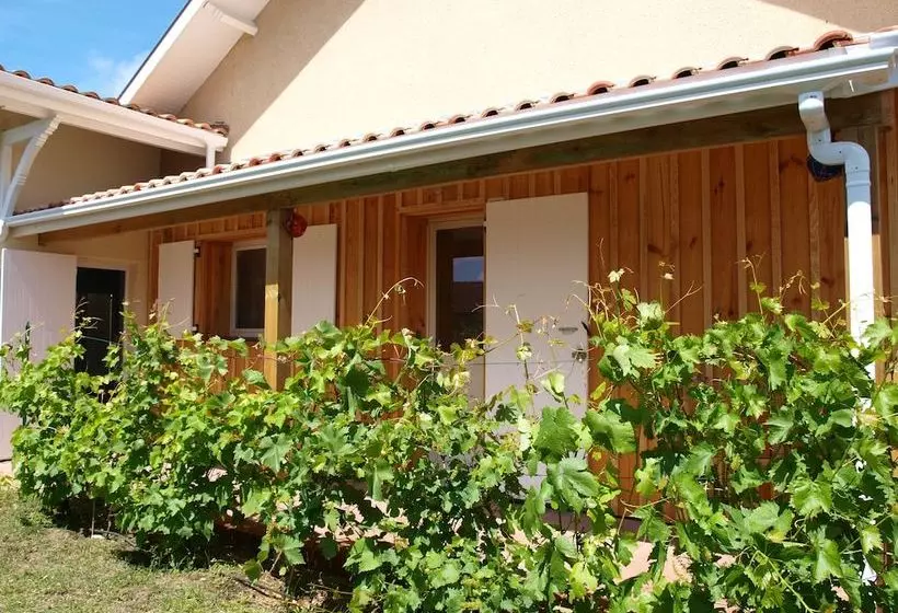 ペンション B&b La Cabane De Noreda