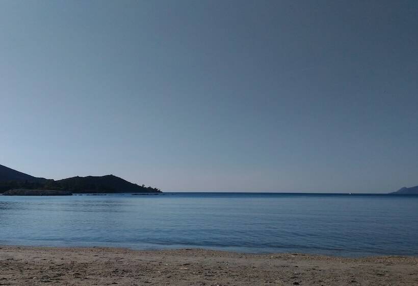 پانسیون Chez Laurette