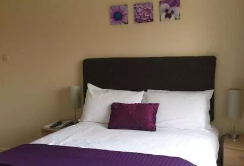 ペンション St. Stephens Guest House