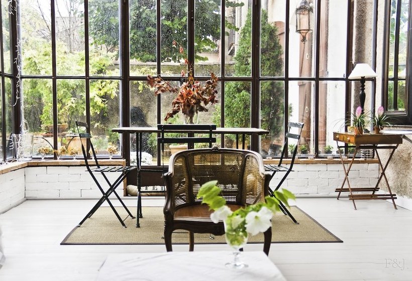 بنسيون Villa De Lorgues