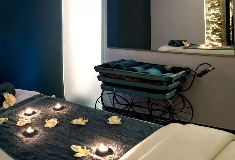 Majatalo Villa De Lorgues