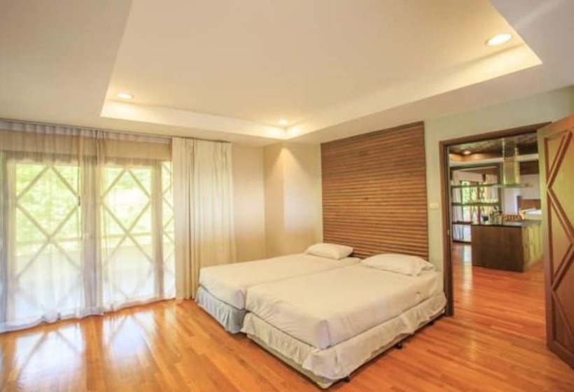 Phuripimarn Penthouse