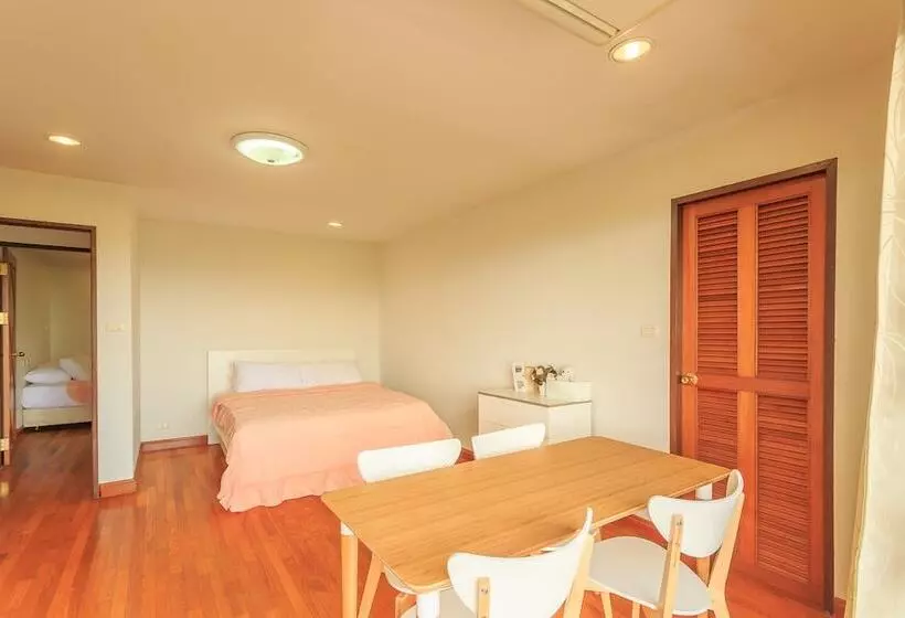 Phuripimarn Penthouse