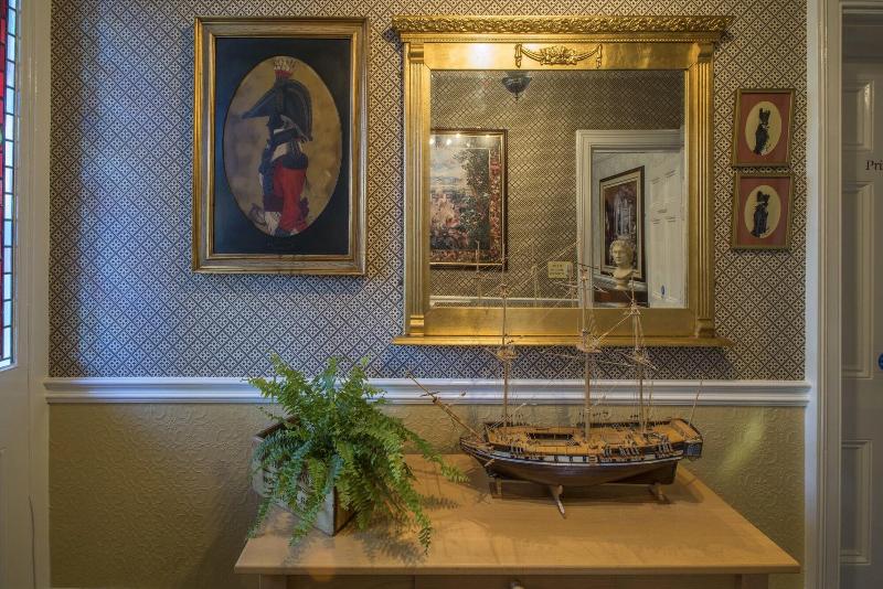 Yorke Lodge Bed And Breakfast