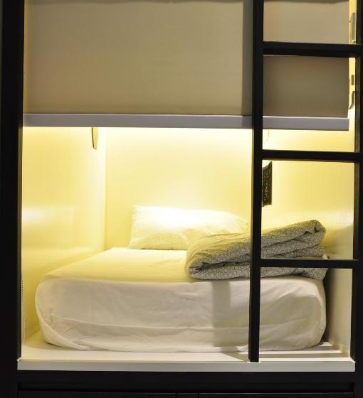 Beary Nice Pod Hostel