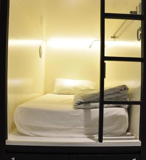 Beary Nice Pod Hostel