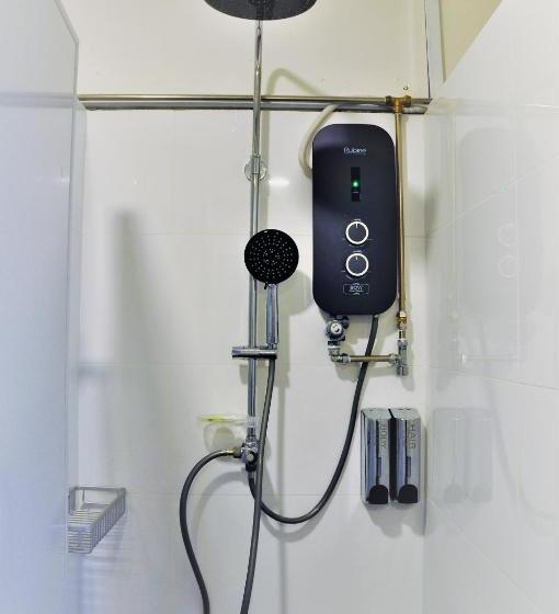 Beary Nice Pod Hostel