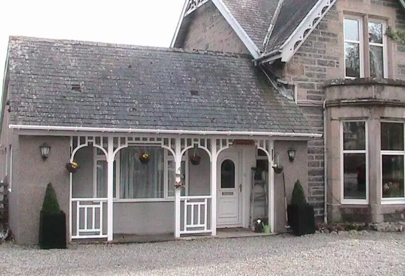 Aamiaismajoitus (B&B) Avondale House