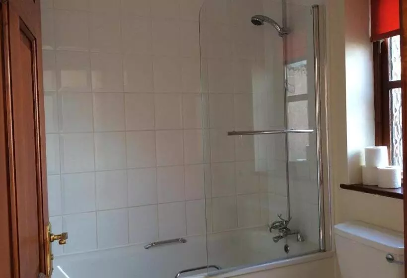 Hostelli The Fountain Oldwood