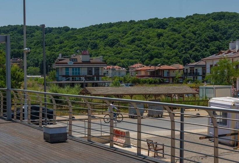 Отель Agvapalas