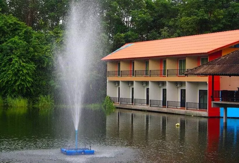 هتل Aiyara Garden Resort