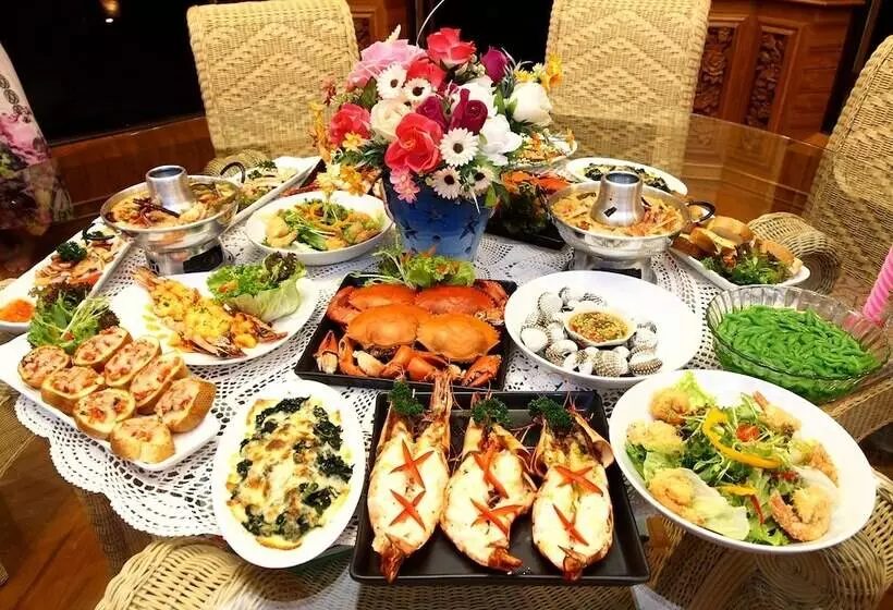 هتل Aiyara Garden Resort