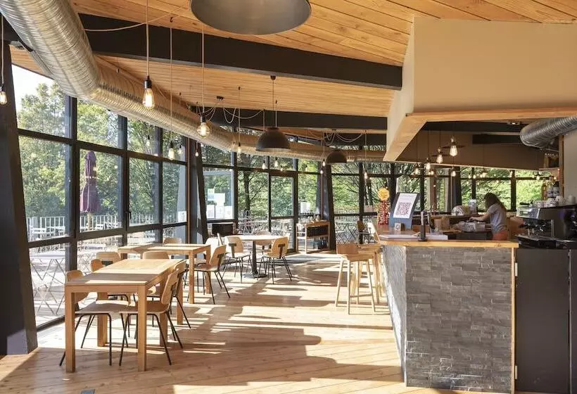 ホテル Camping De Lyon