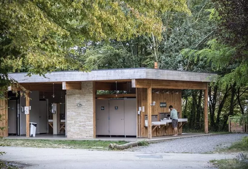 ホテル Camping De Lyon