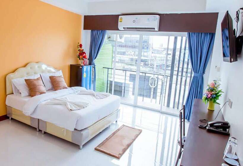 בית מלון כפרי Vatchara