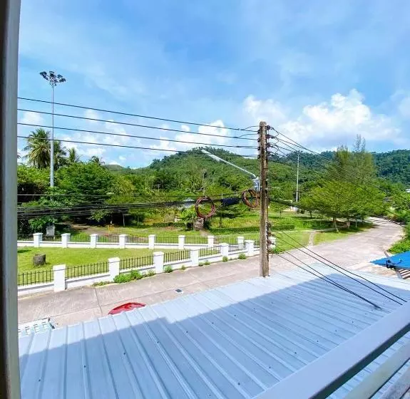 Khaolak Mind Home Hostel