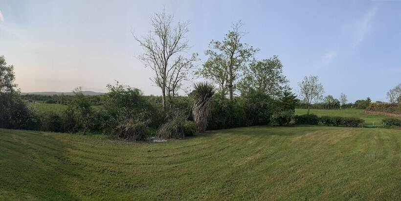 The Rocks Bed & Breakfast