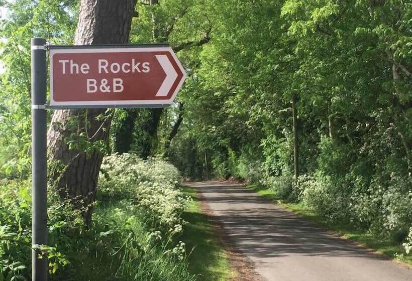 The Rocks Bed & Breakfast