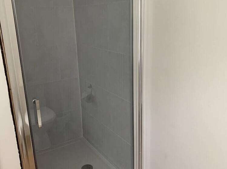 The Rocks Bed & Breakfast