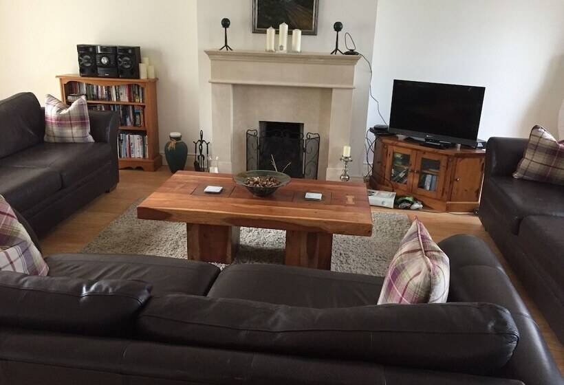 The Rocks Bed & Breakfast