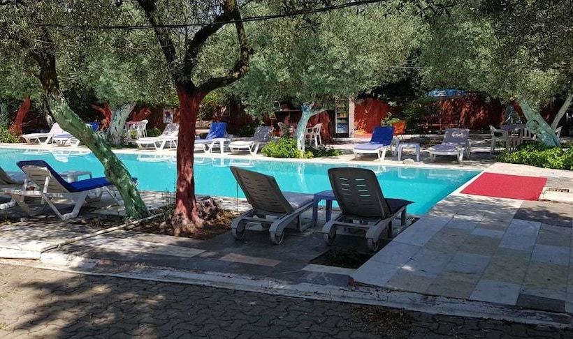 هاستل Oliva Pansiyon