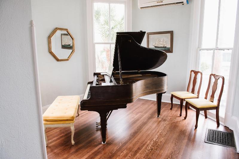 مبيت وإفطار Carr Mansion