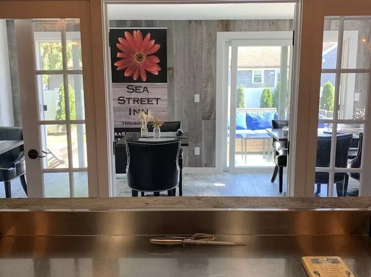 Aamiaismajoitus (B&B) Sea Street Inn