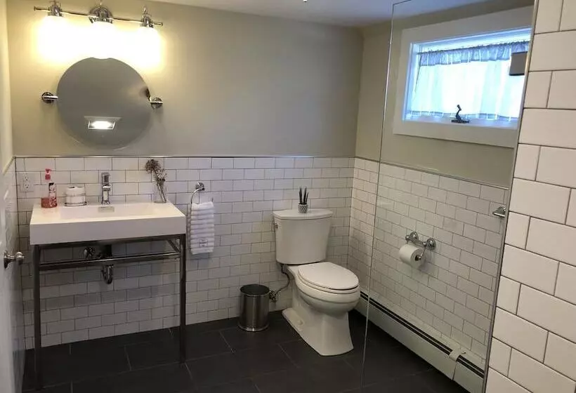 Aamiaismajoitus (B&B) Sea Street Inn