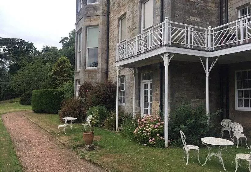 Bed and Breakfast Stravithie Castle