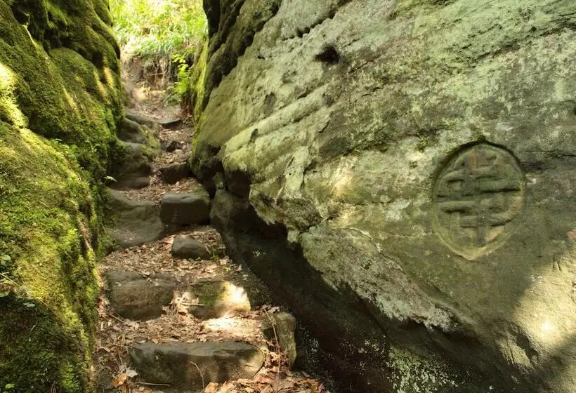 Bed and Breakfast Stravithie Castle