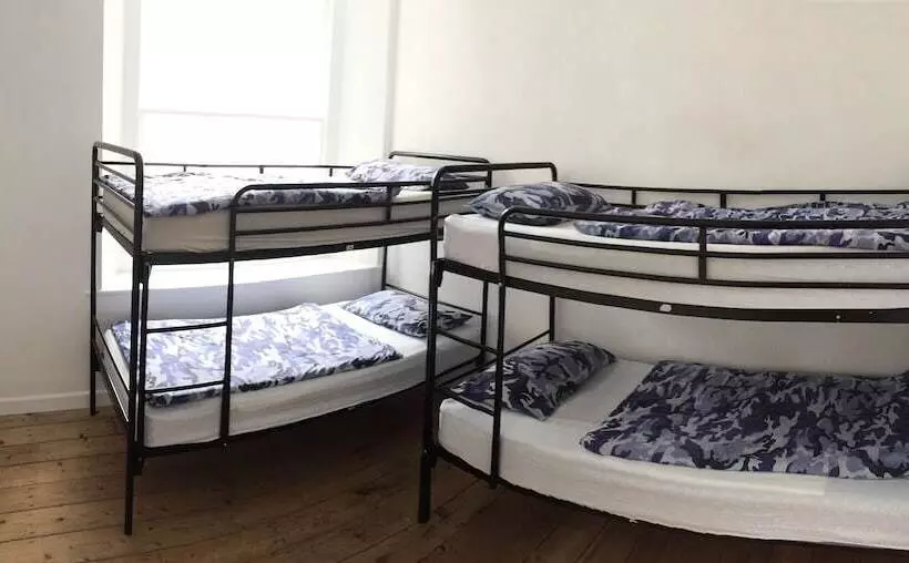 Boonkeys Surf Lodge   Hostel