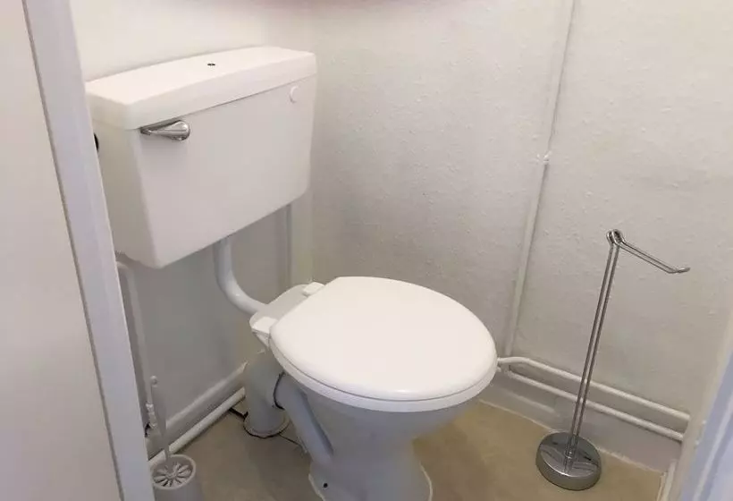 Hostelli The Rolleston Arms