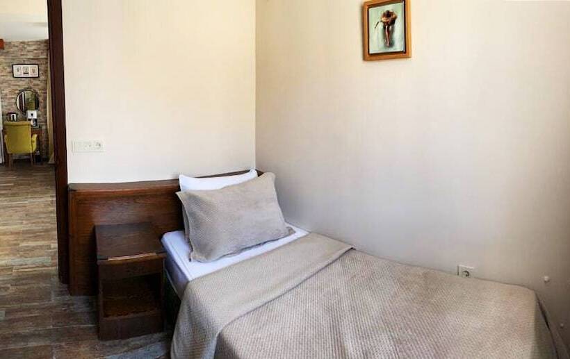 هتل Elaia Tenedos