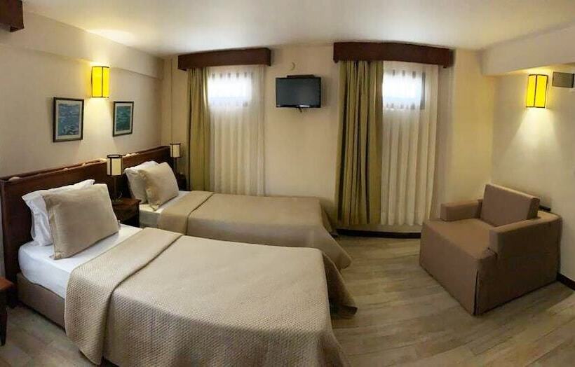 هتل Elaia Tenedos