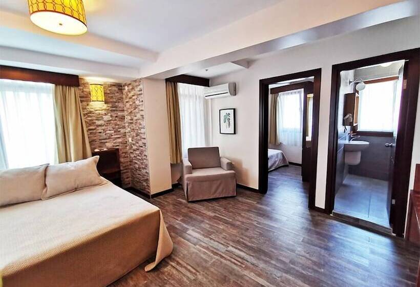 هتل Elaia Tenedos