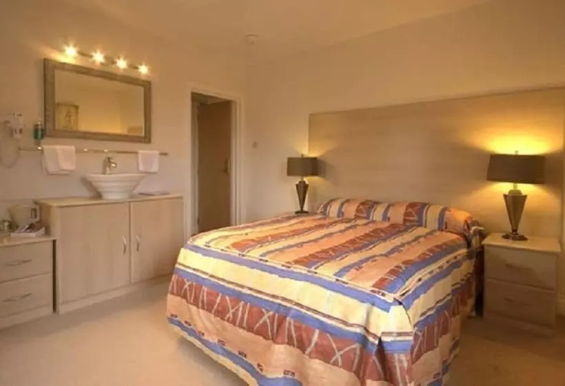 Hotelli Kearton Country
