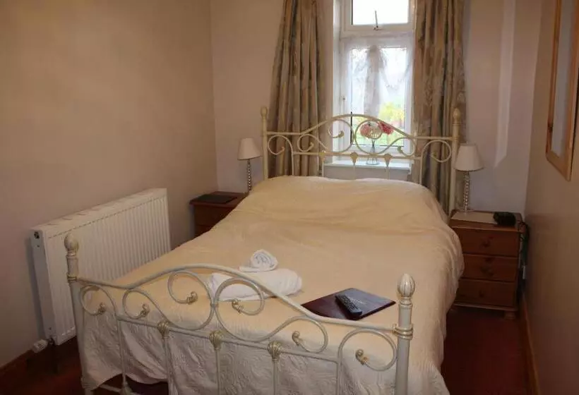 Majatalo Barons Court