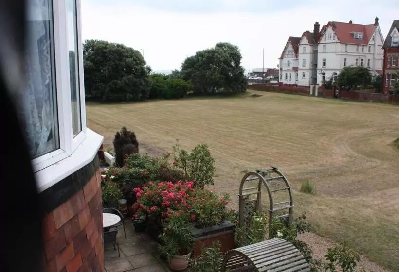 Majatalo Barons Court