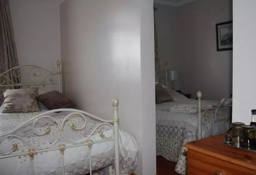 Majatalo Barons Court