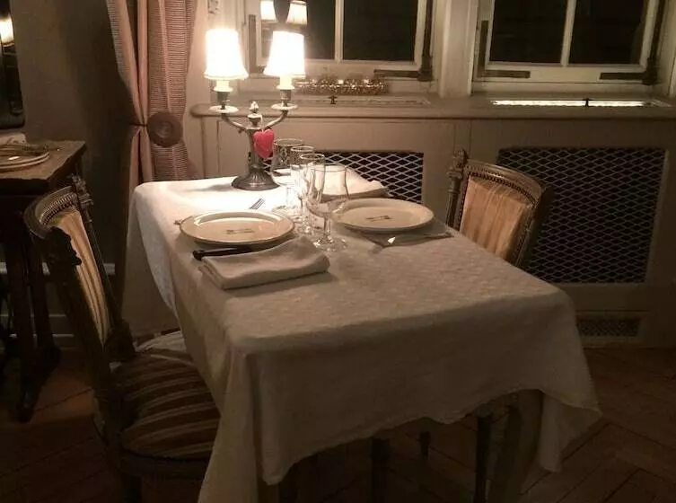 Majatalo Chambres D Hôtes Le Balcon Du Prince