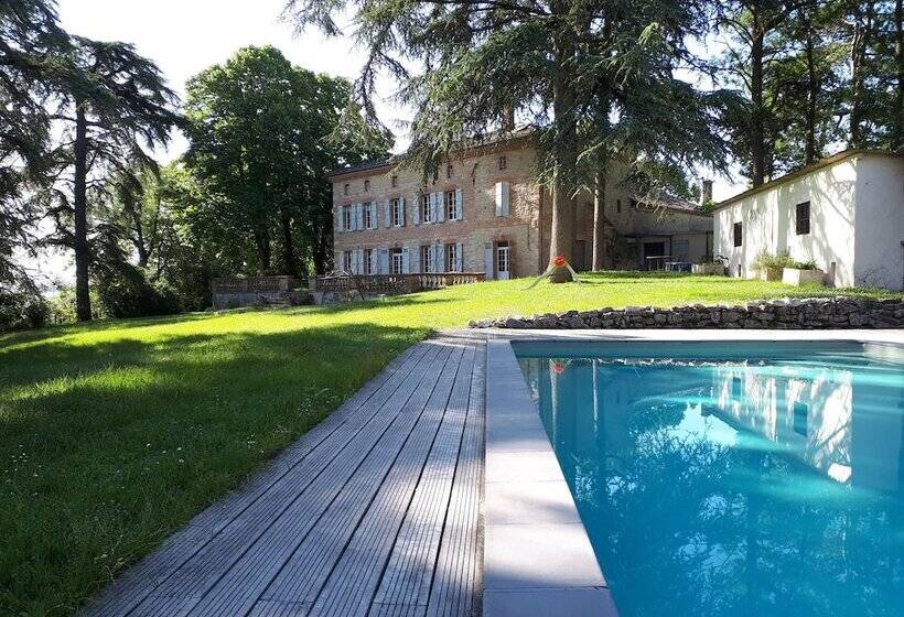 ペンション Le Jardin Des Cèdres