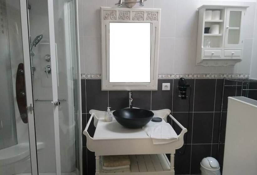 ペンション Le Jardin Des Cèdres