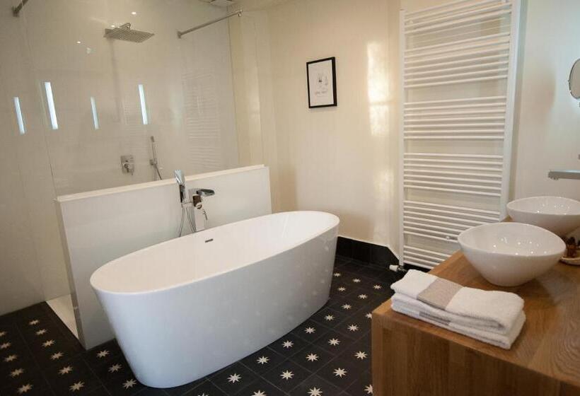 펜션 Maison M Troyes