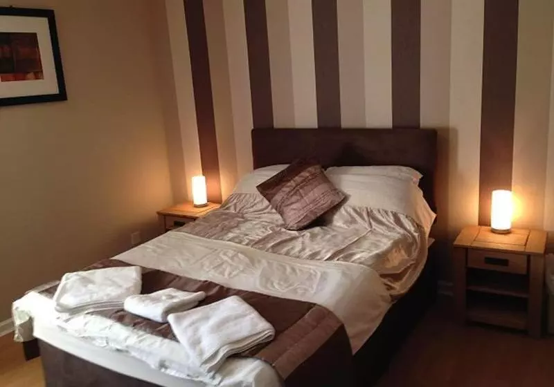 Majatalo The White Swan